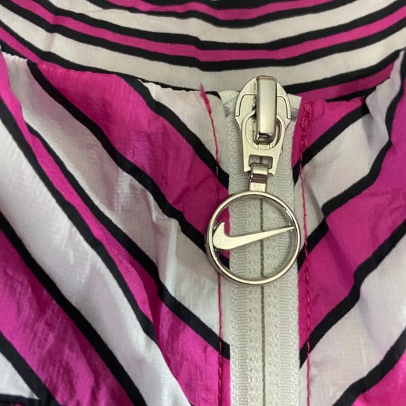 Nike Womens Mock Neck Full Zip Windbreaker Jacket 2020 Size L Fucsia Pink White - Picture 6 of 12